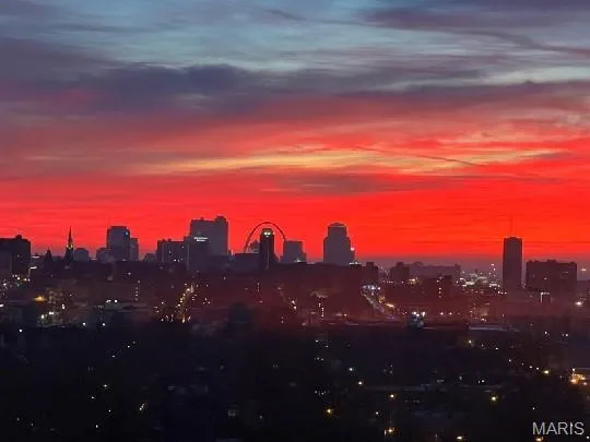 $335,000 | 4466 West Pine Boulevard, Unit 15F, St. Louis, MO 63108