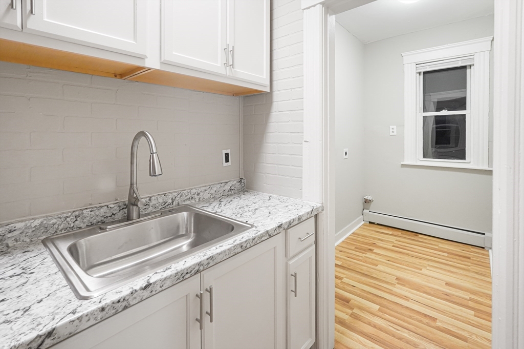 15 1/2 Mendon Street, Unit 3 Worcester, MA 01604 - Photo 22 of 27