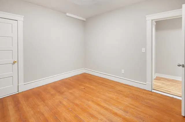 $2,500 | 15 1/2 Mendon Street, Unit 3, Worcester, MA 01604