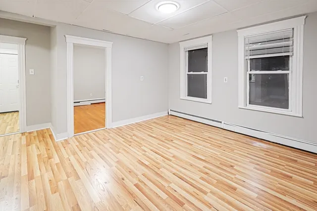 $2,500 | 15 1/2 Mendon Street, Unit 3, Worcester, MA 01604