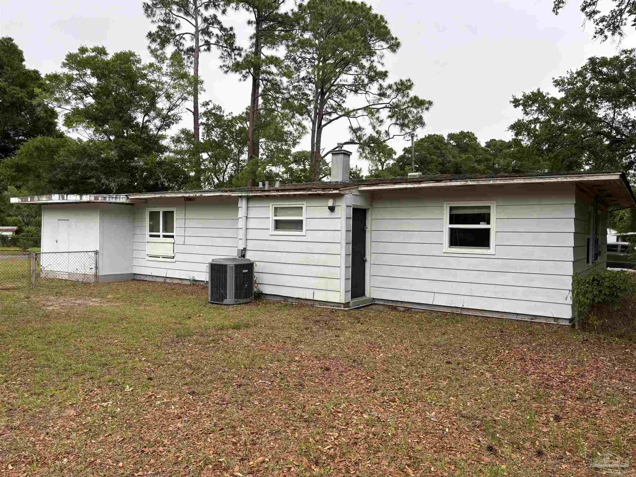 207 Hart Drive Pensacola, FL 32503 - Photo 18 of 18