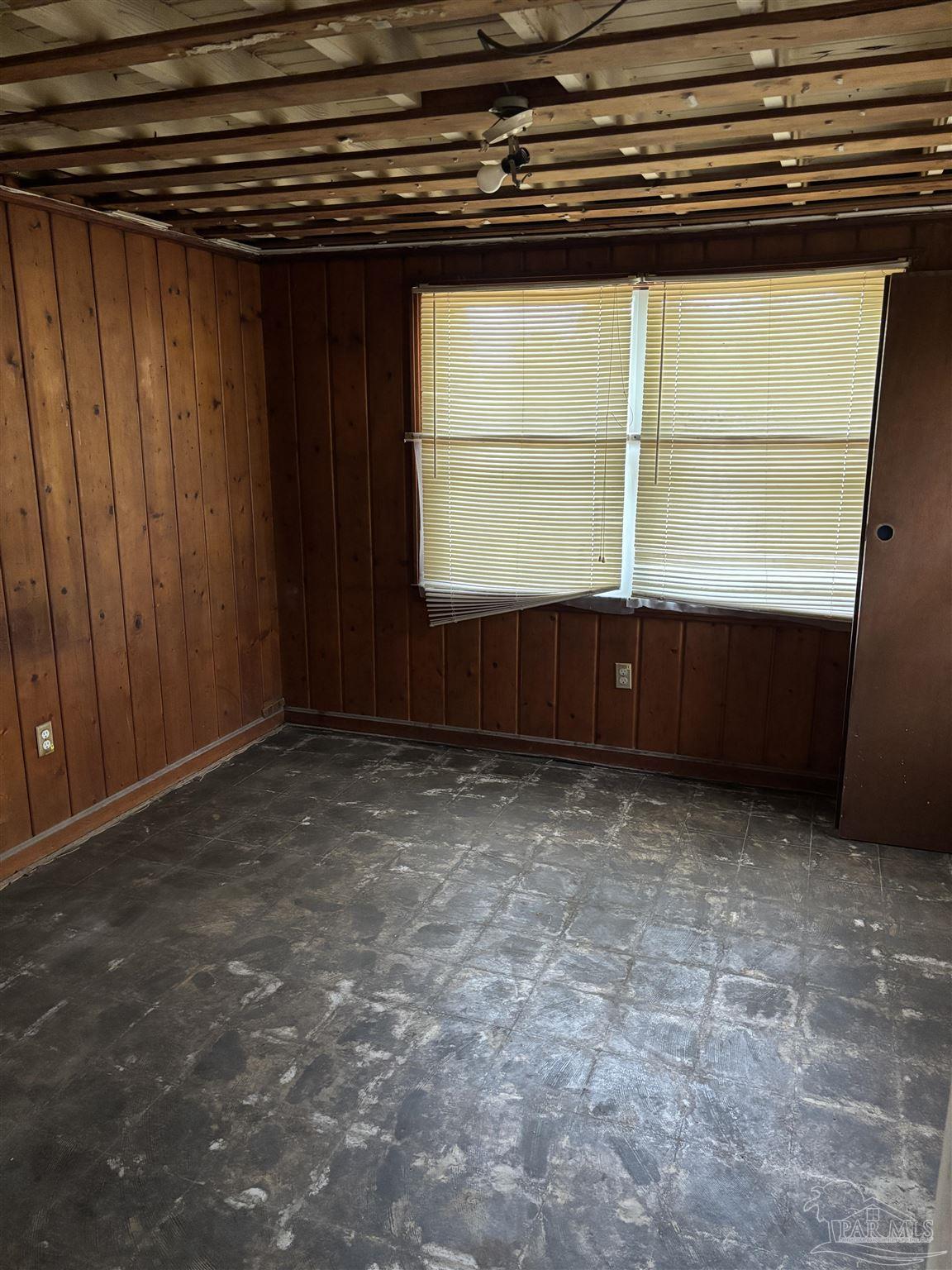 207 Hart Drive Pensacola, FL 32503 - Photo 6 of 18