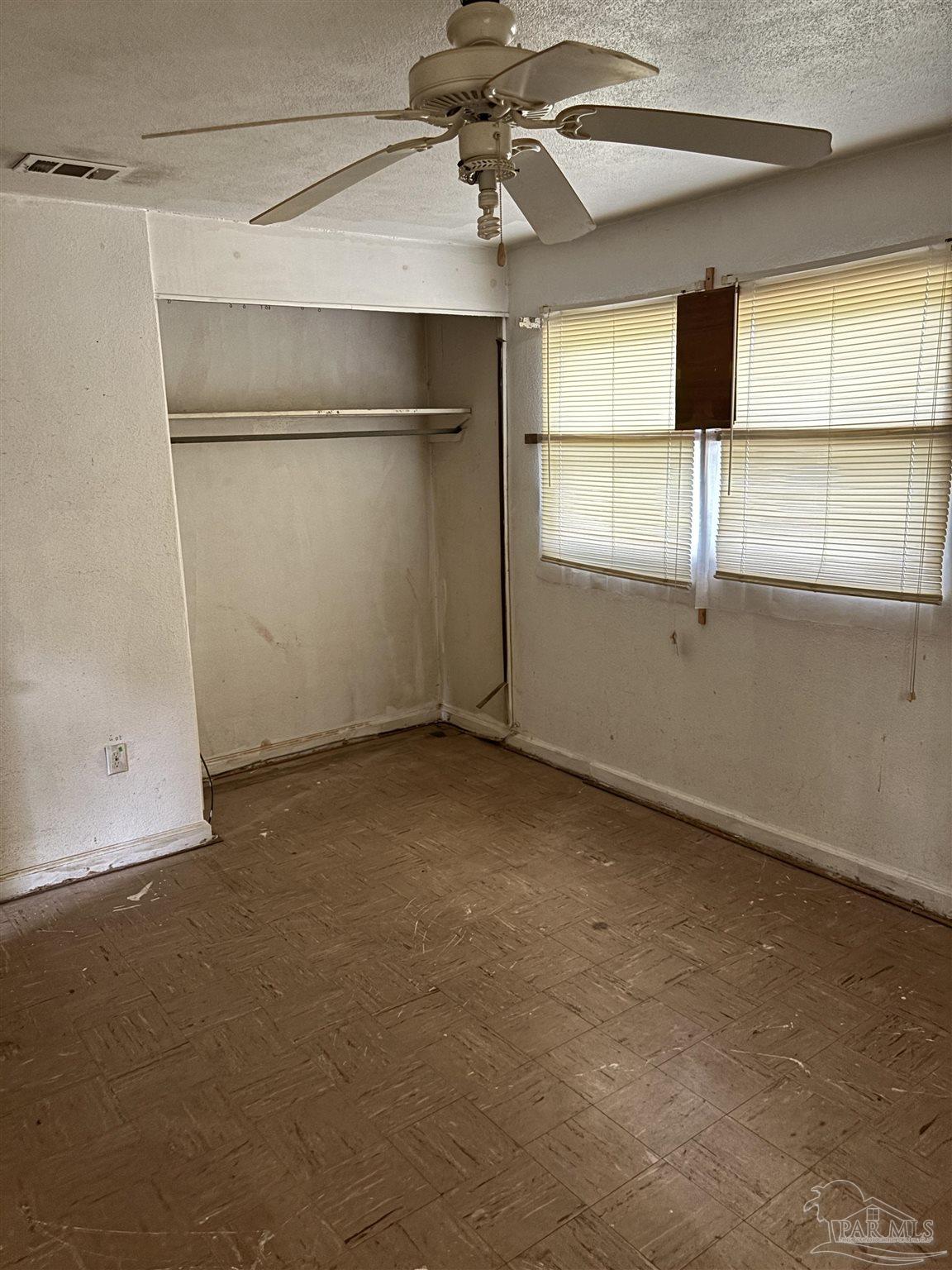 207 Hart Drive Pensacola, FL 32503 - Photo 10 of 18