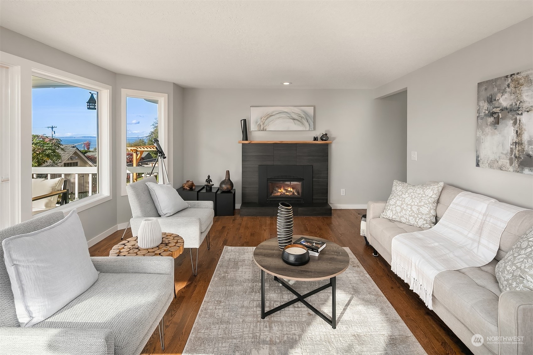 616 View Place Edmonds, WA 98020 - Photo 12 of 40 Gallery Image 12