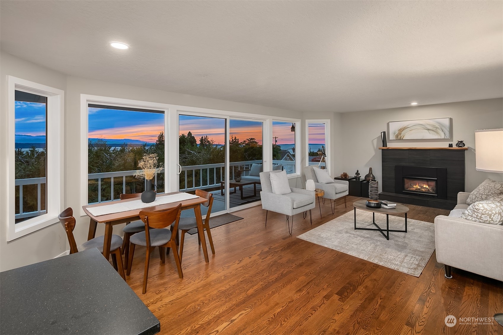 616 View Place Edmonds, WA 98020 - Photo 13 of 40 Gallery Image 13