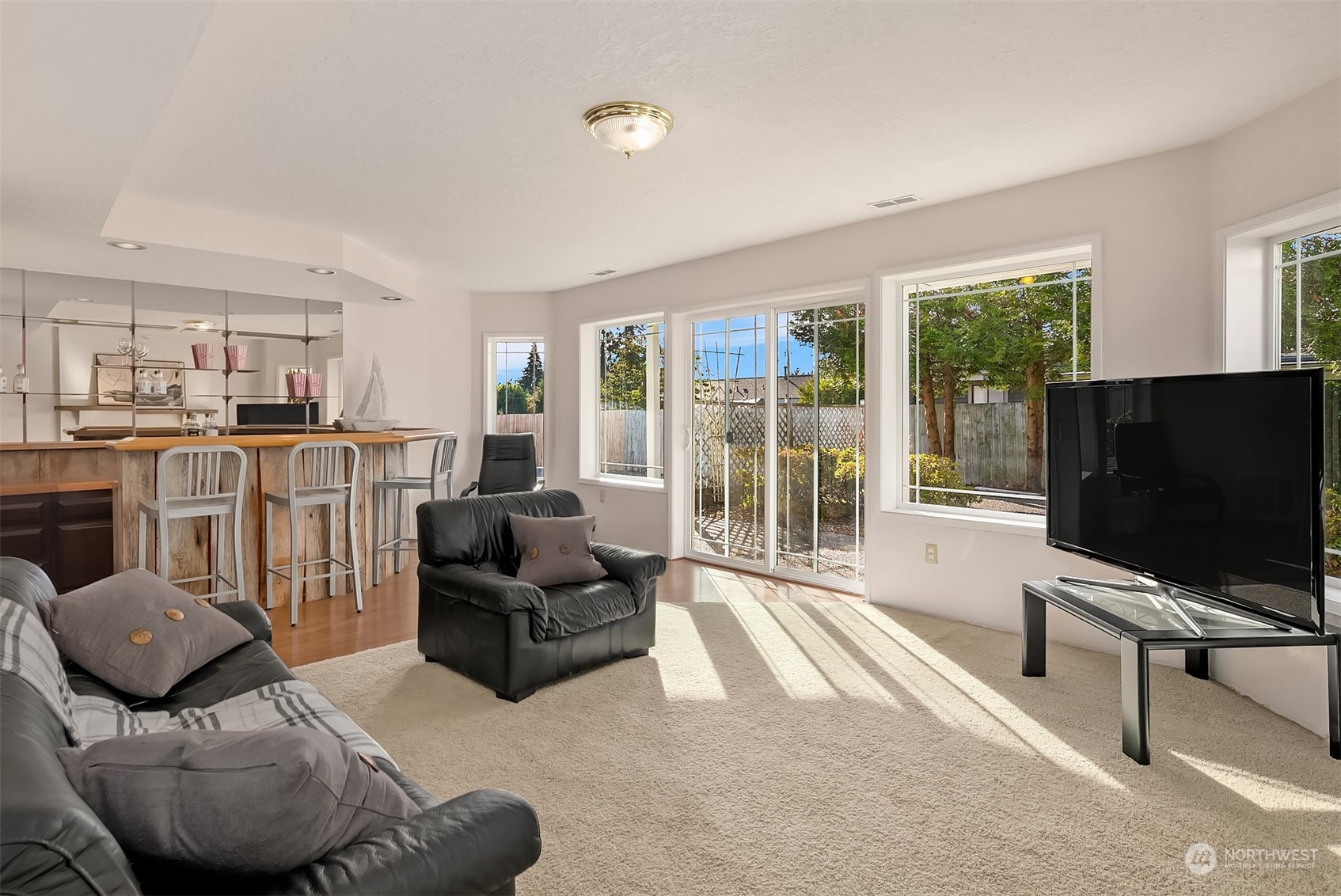 616 View Place Edmonds, WA 98020 - Photo 30 of 40 Gallery Image 30