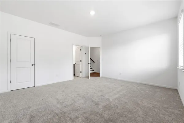 an empty room with an entryway