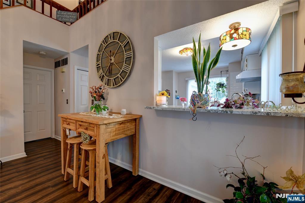 39 Ridgeview Terrace Oak Ridge, NJ 07438 - Photo 10 of 40 Gallery Image 10