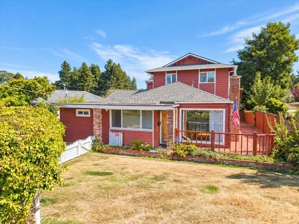 $459,000 | 3329 M Street, Eureka, CA 95503