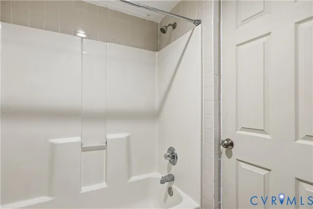 $259,000 | 116 Fairfax Avenue, Colonial Heights, VA 23834