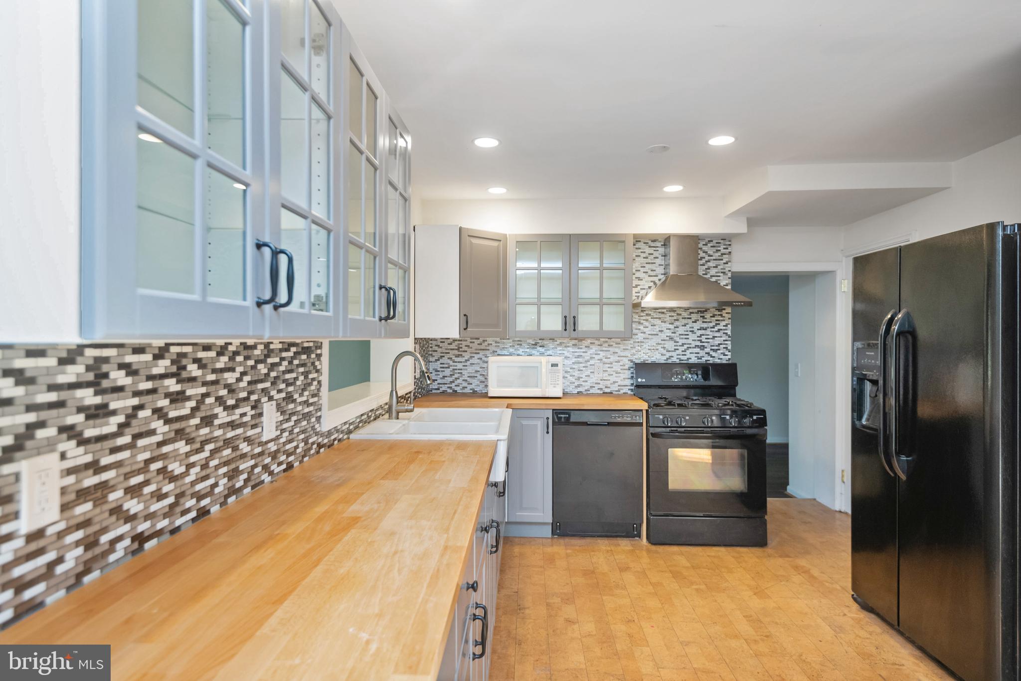 805 Olmstead Road Baltimore, MD 21208 - Photo 11 of 38 Gorgeous butcher block countertops