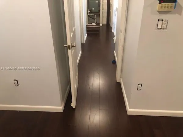 wooden floor in a gallery with wooden floor