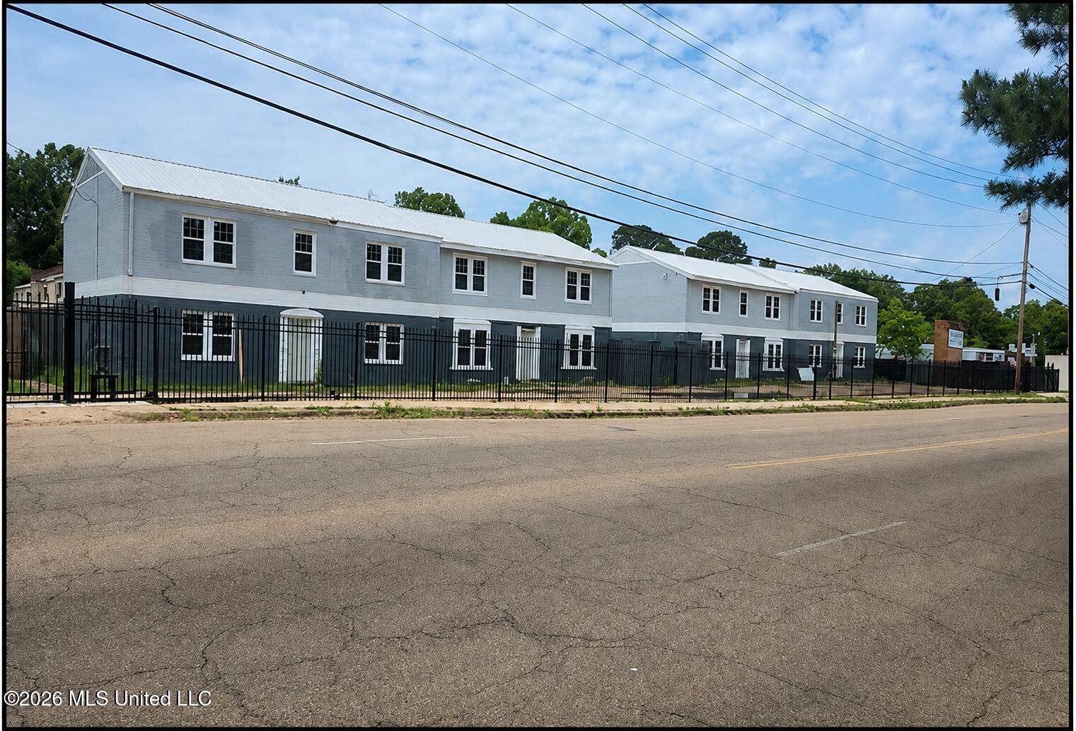 1021 Raymond Road Jackson, MS 39204 - Photo 1 of 5 669410DC-12D7-4E3C-8C02-71C52875F592