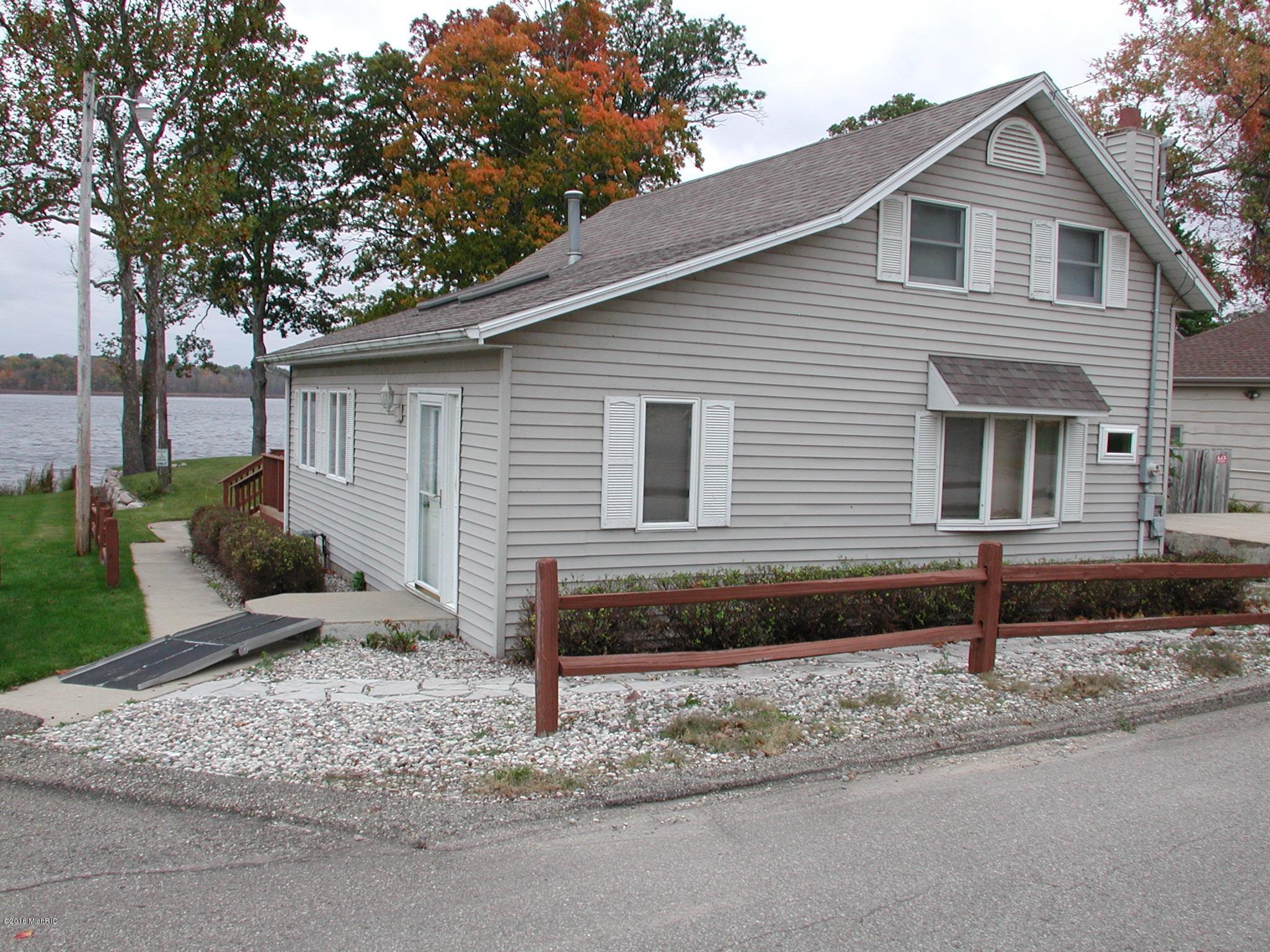 51486 Red Run Road Marcellus, MI 49067 - Photo 3 of 17 DSCN7271