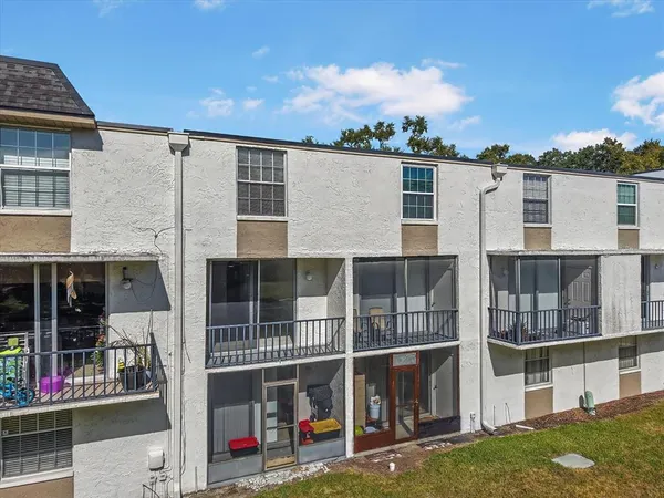 $160,000 | 811 Russell Lane, Unit 309, Brandon, FL 33510