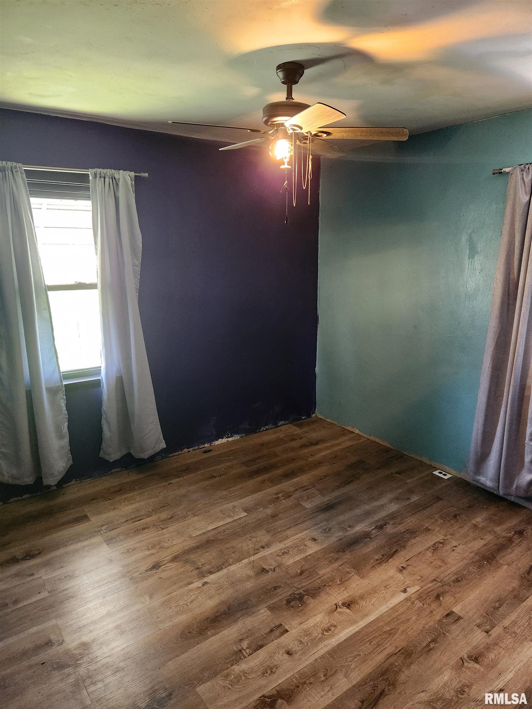 208 East Davis Street Ava, IL 62907 - Photo 13 of 38