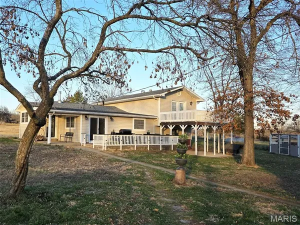 $539,900 | 4023 Juedeman Road, Cuba, MO 65453