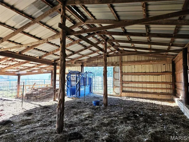 $560,000 | 4023 Juedeman Road, Cuba, MO 65453