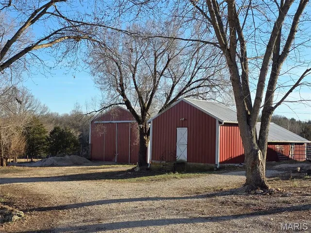 $560,000 | 4023 Juedeman Road, Cuba, MO 65453