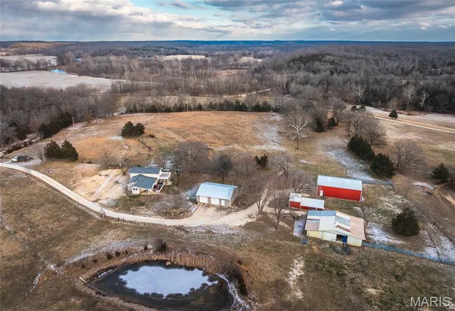 $560,000 | 4023 Juedeman Road, Cuba, MO 65453