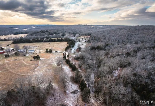 $560,000 | 4023 Juedeman Road, Cuba, MO 65453