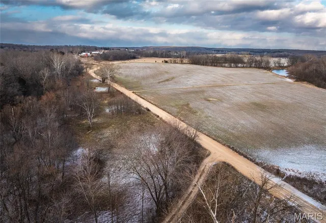 $560,000 | 4023 Juedeman Road, Cuba, MO 65453