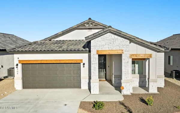 $313,950 | 13800 Paseo Sereno Drive, El Paso, TX 79928