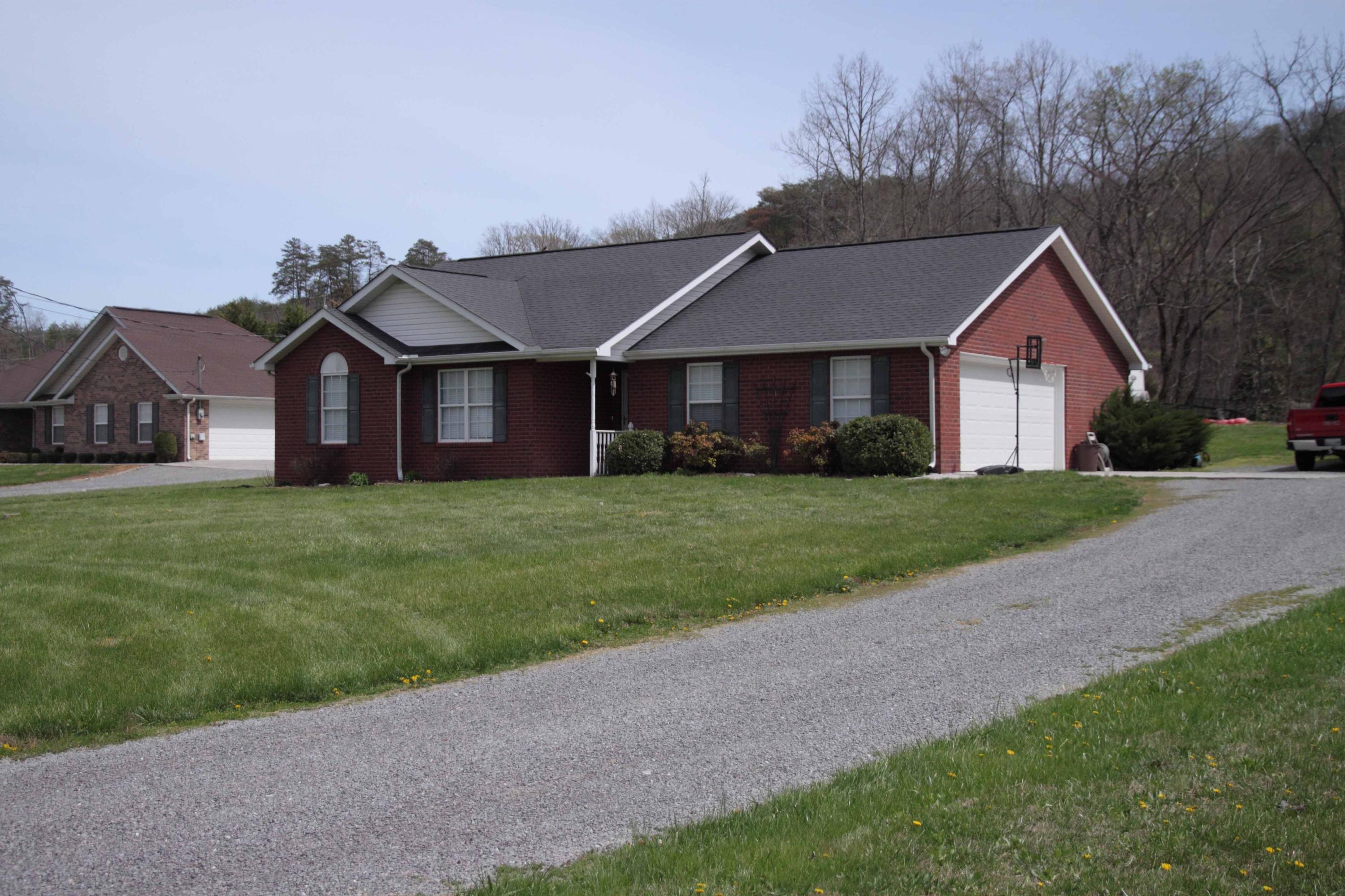 5937 Hickory Valley Road Andersonville, TN 37705 - Photo 5 of 19 House16