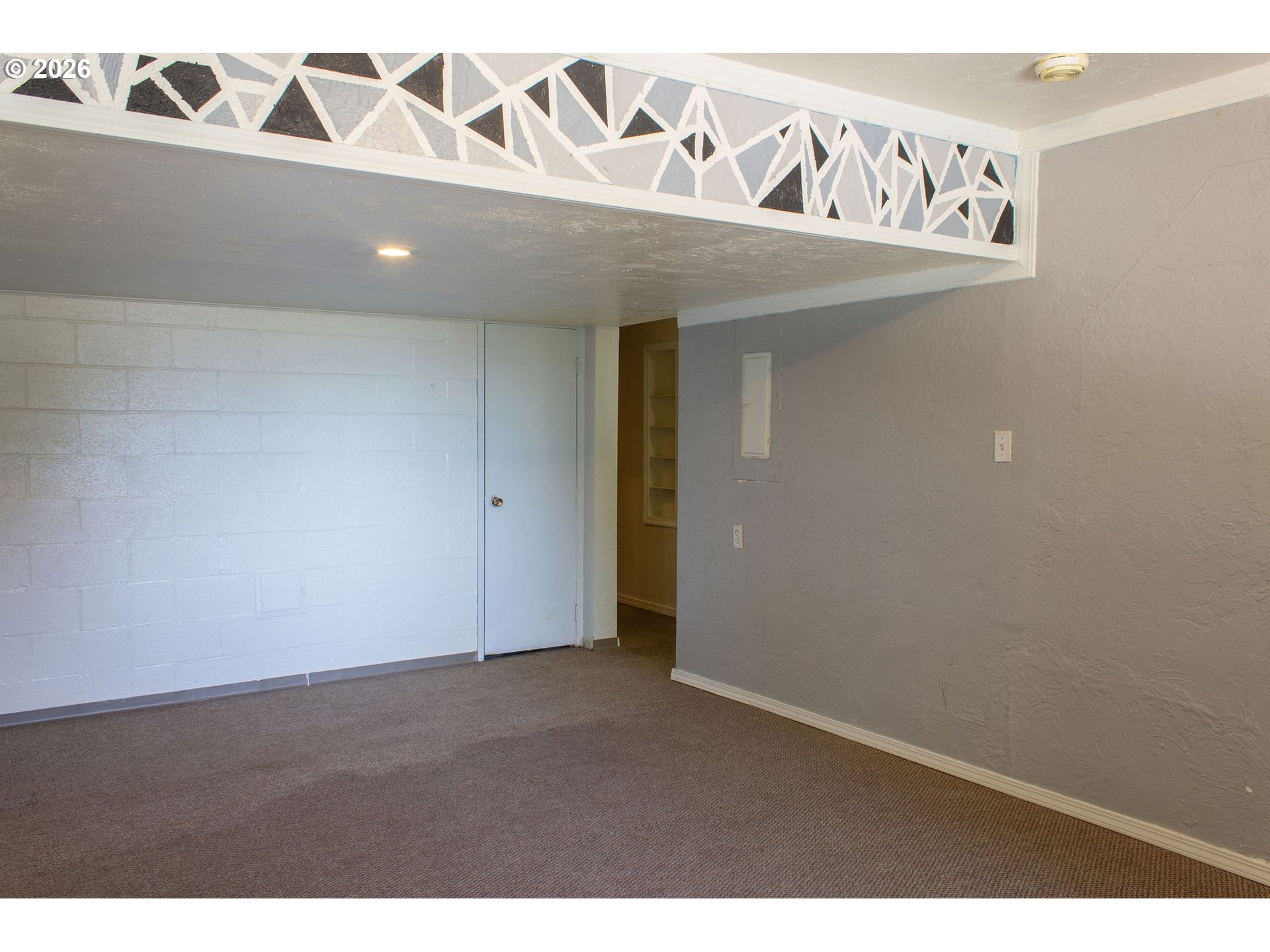 400 Walnut Street La Grande, OR 97850 - Photo 31 of 48 Living Room