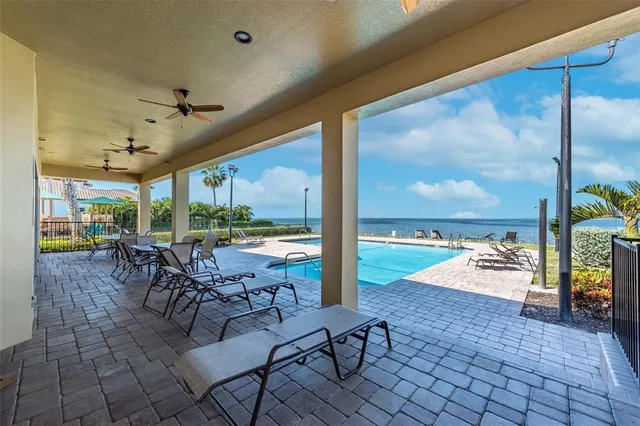 $194,900 | 5913 La Rosa Lane, Apollo Beach, FL 33572