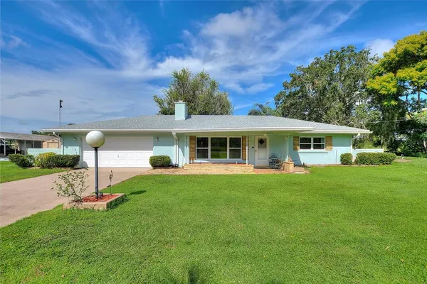 $299,000 | 6196 Lantana Drive, Indian Lake Estates, FL 33843