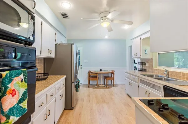 $299,000 | 6196 Lantana Drive, Indian Lake Estates, FL 33843