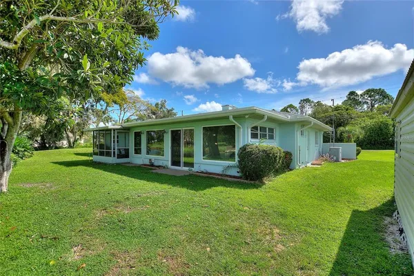 $299,000 | 6196 Lantana Drive, Indian Lake Estates, FL 33843