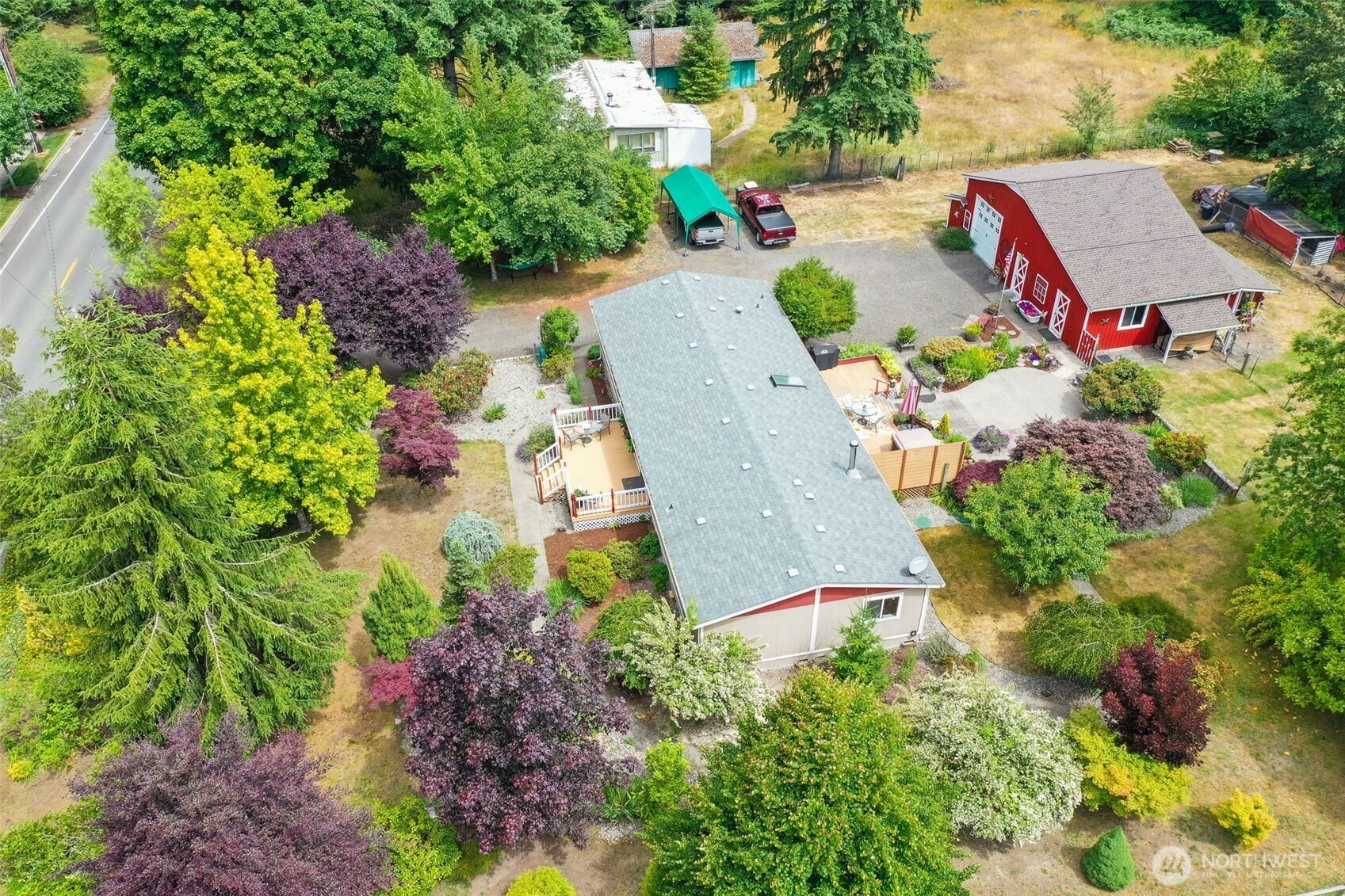 6338 Kirsop Road Southwest Olympia, WA 98512 - Photo 12 of 39 Gallery Image 12