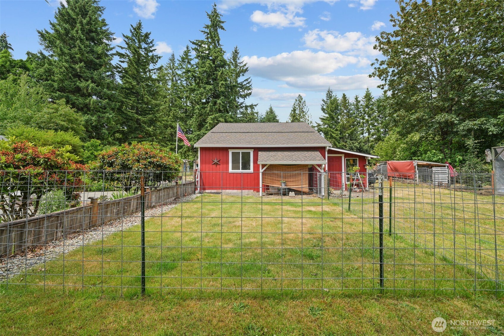 6338 Kirsop Road Southwest Olympia, WA 98512 - Photo 17 of 39 Gallery Image 17
