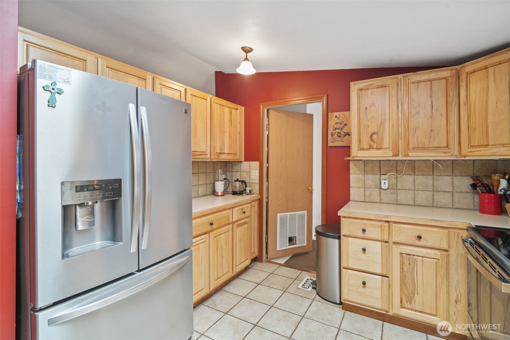 6338 Kirsop Road Southwest Olympia, WA 98512 - Photo 20 of 39 Gallery Image 20