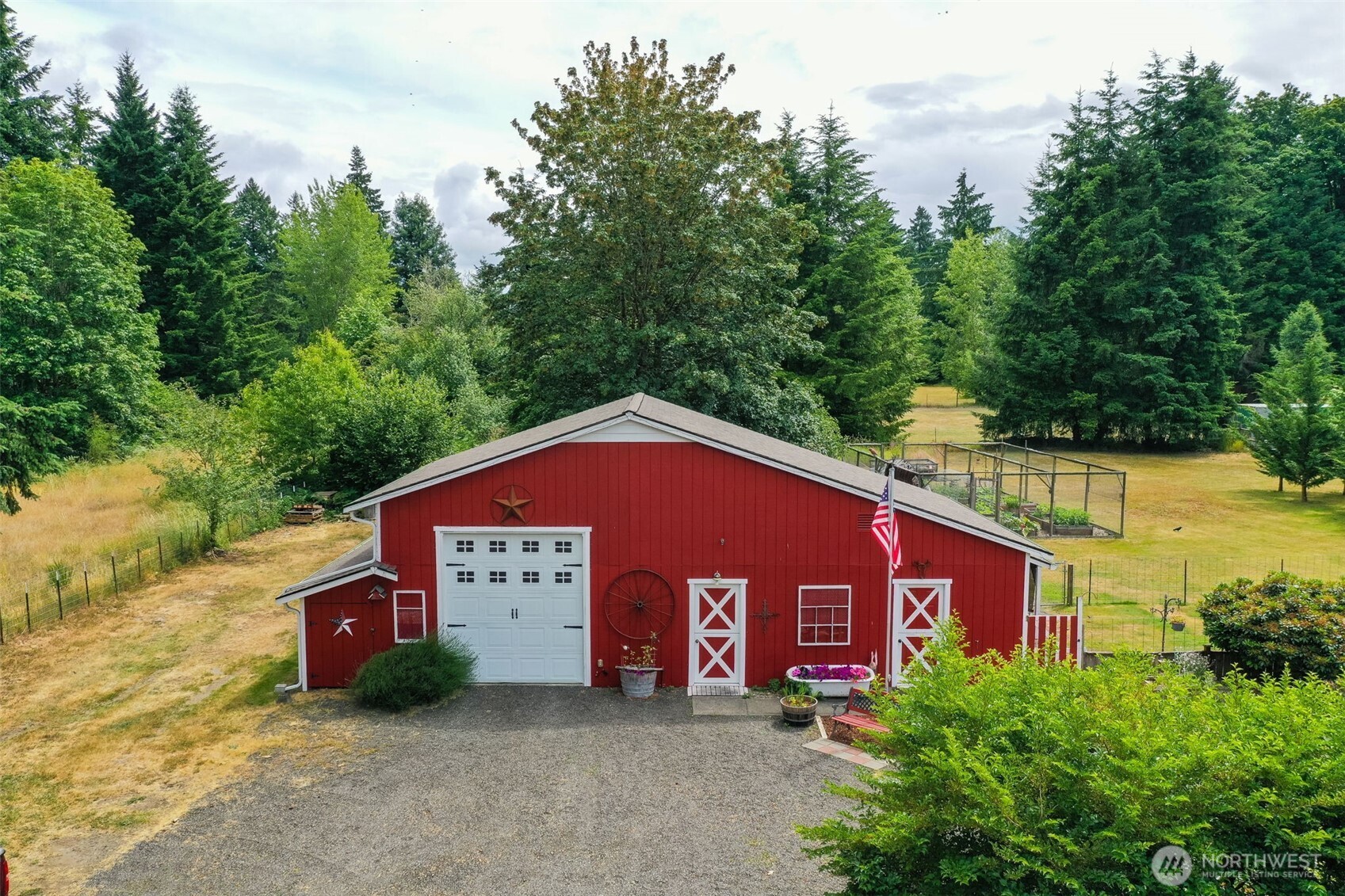 6338 Kirsop Road Southwest Olympia, WA 98512 - Photo 9 of 39 Gallery Image 9