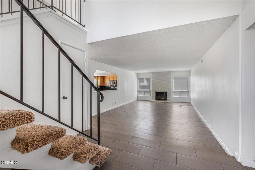 3530 Isle Way Oxnard, CA 93035 - Photo 2 of 46