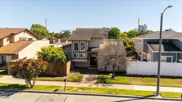 $809,000 | 3530 Isle Way, Oxnard, CA 93035