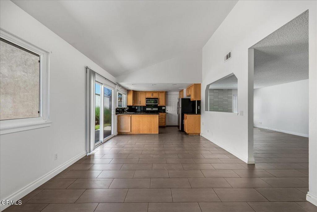 3530 Isle Way Oxnard, CA 93035 - Photo 8 of 46