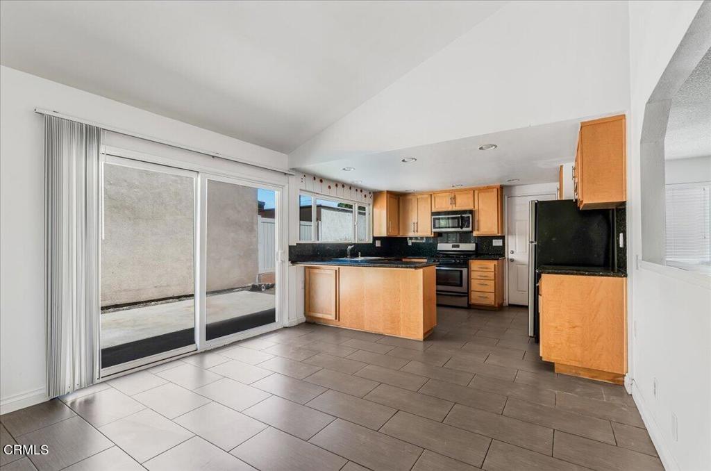 3530 Isle Way Oxnard, CA 93035 - Photo 9 of 46