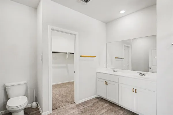 $2,350 | 8460 Big Apple Drive, Fort Worth, TX 76179