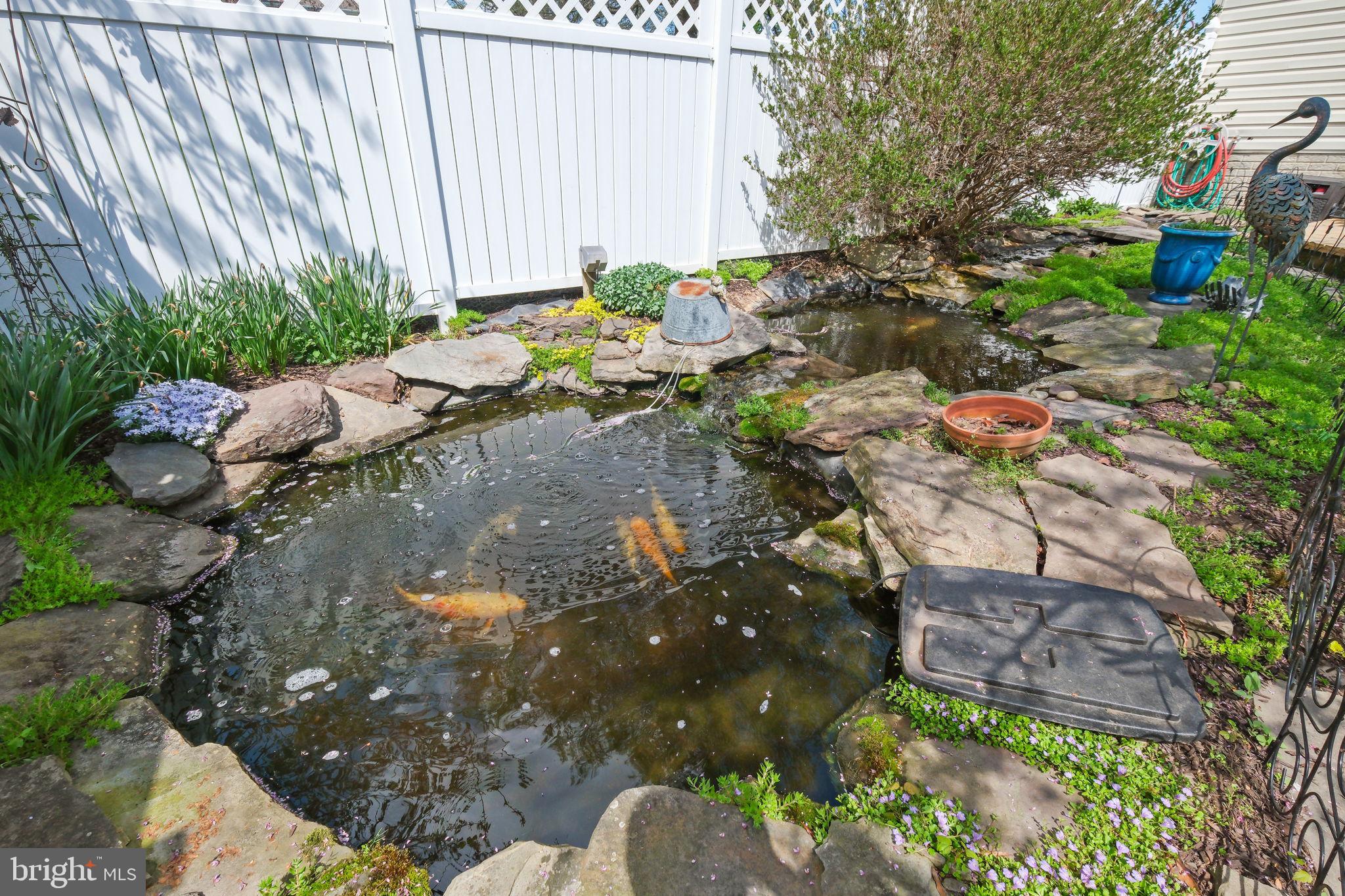 9500 Holsey Road Damascus, MD 20872 - Photo 37 of 82 Primary Suite - Private Koi Pond