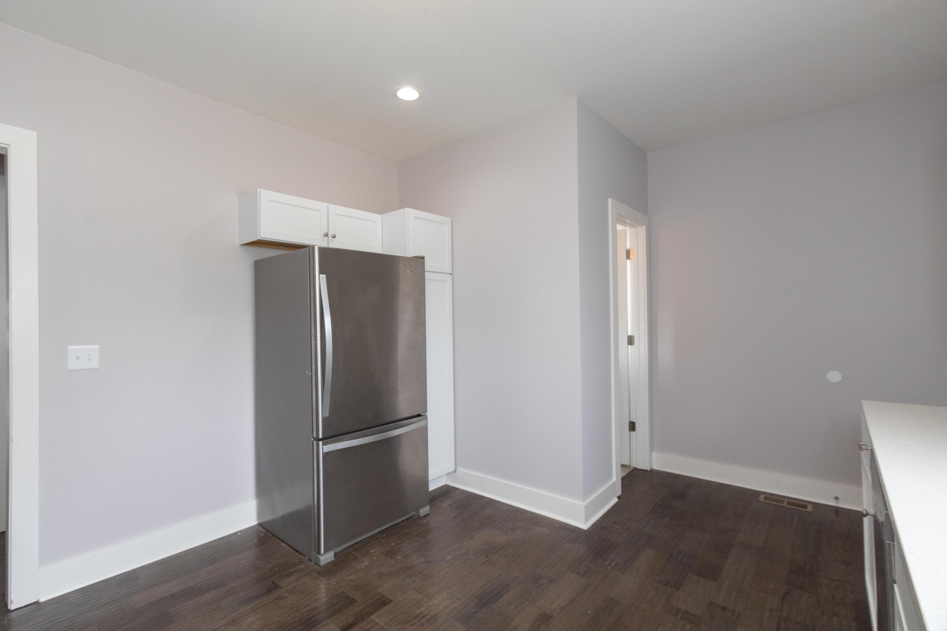 2930 Ruckle Street Indianapolis, IN 46205 - Photo 10 of 20 Gallery Image 10