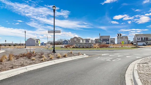 $388,990 | 1231 Acadia Circle, Pingree Grove, IL 60140