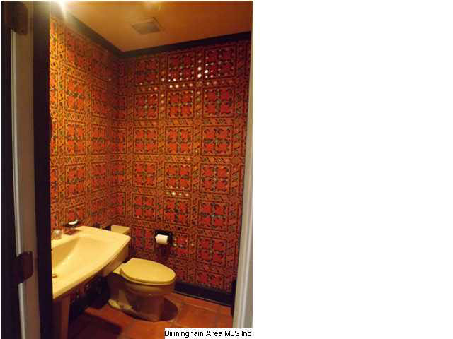 2309 Lane Park Road Birmingham, AL 35223 - Photo 3 of 19