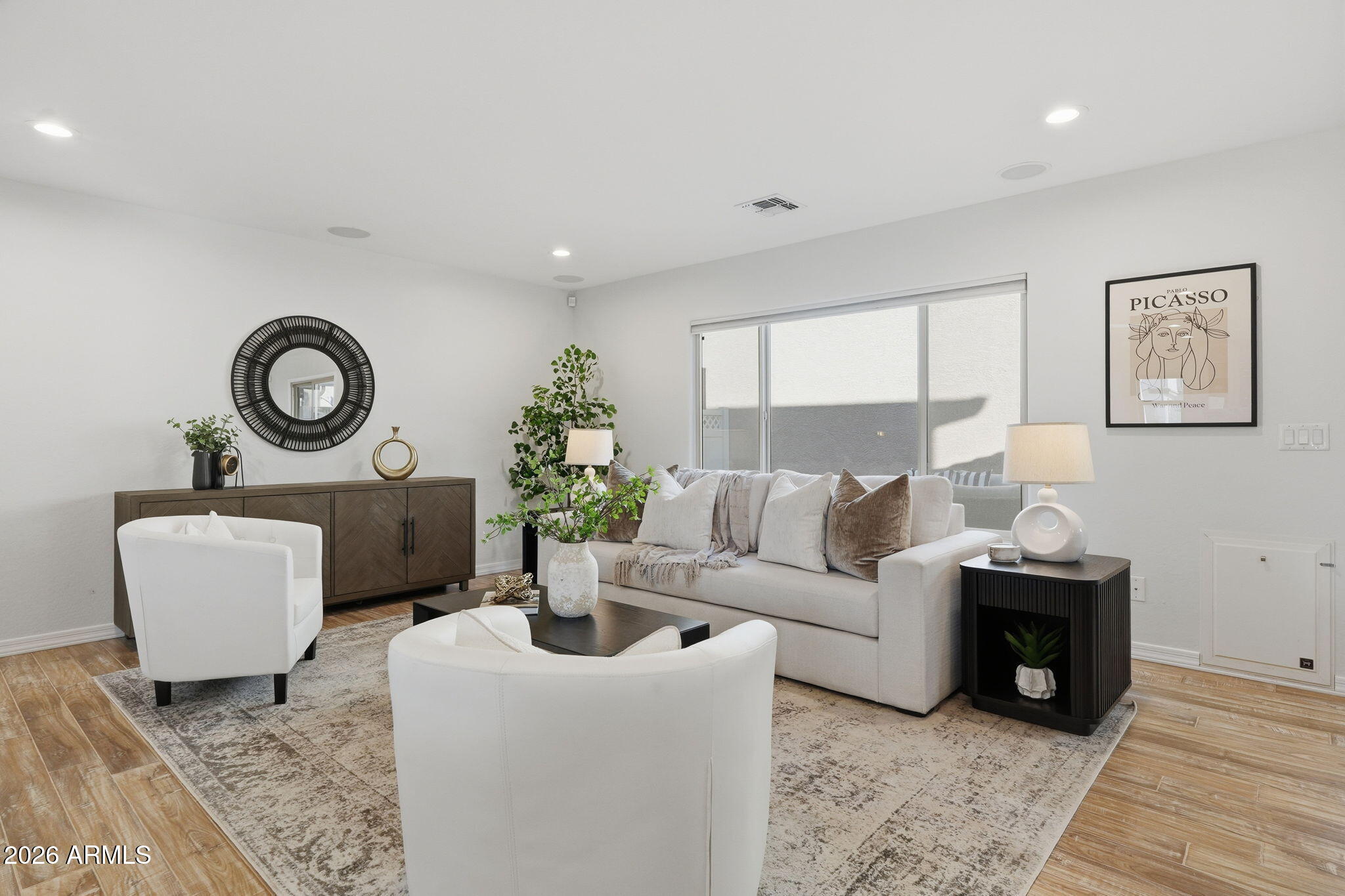 4040 East Ranch Road Gilbert, AZ 85296 - Photo 14 of 57 Living Space