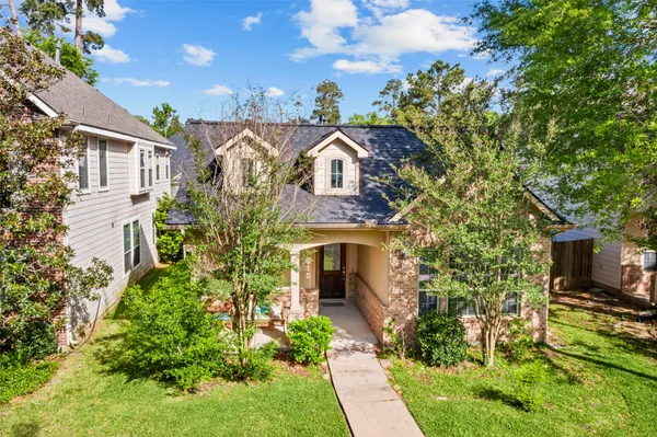 $360,000 | 38 West Montfair Boulevard, Spring, TX 77382