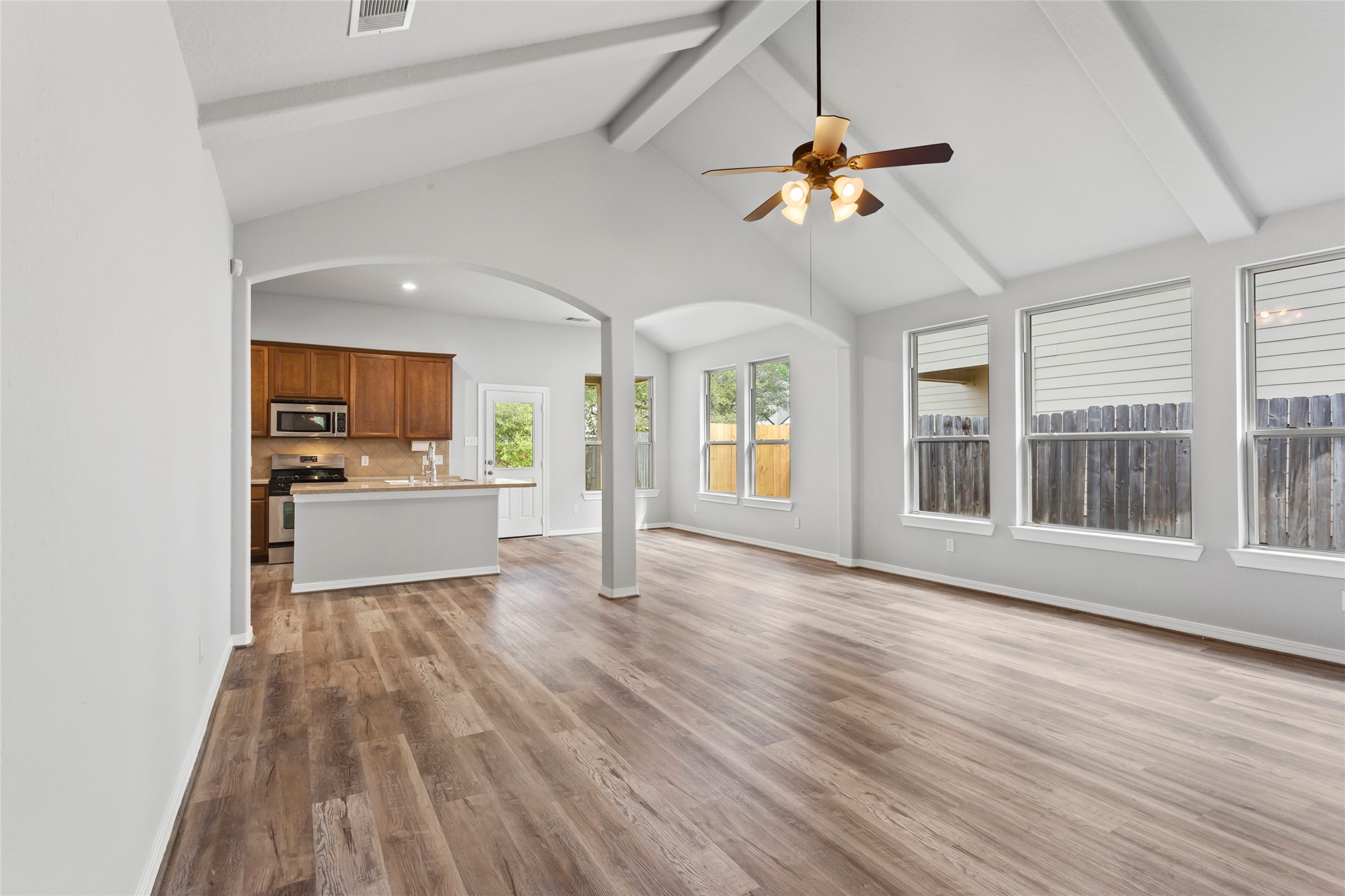 38 West Montfair Boulevard Spring, TX 77382 - Photo 6 of 32