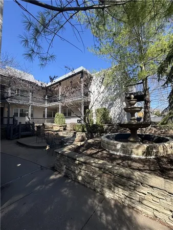 $269,900 | 4500 Jefferson Street, Unit 102, Kansas City, MO 64111
